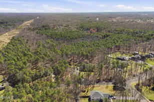 193 Nomoco Rd, Freehold, NJ 07728 - Photo 41