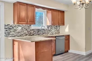 895 Linden Ave, Brick, NJ 08723 - Photo 17