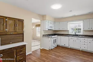 1523 Heatherleaf Ln, Toms River Township, NJ 08755 - Photo 9