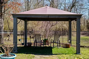 1042 Maxim Southard Rd, Howell Township, NJ 07731 - Photo 35