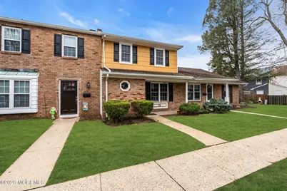 72 Kingsley Way, Freehold, NJ 07728 - Photo 3