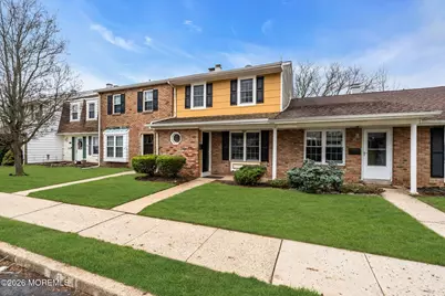 72 Kingsley Way, Freehold, NJ 07728 - Photo 5