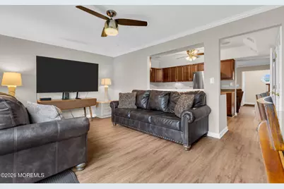 72 Kingsley Way, Freehold, NJ 07728 - Photo 17