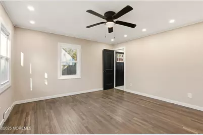 22 Oak Ridge Parkway, Toms River Township, NJ 08755 - Photo 7