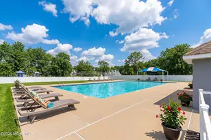 280 Fairfield Pl, Morganville, NJ 07751 - Photo 27