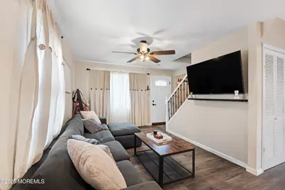 458 S Laurel Avenue, Hazlet Township, NJ 07734 - Photo 7