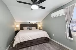 458 S Laurel Ave, Hazlet Township, NJ 07734 - Photo 13