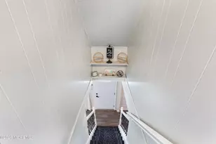 458 S Laurel Ave, Hazlet Township, NJ 07734 - Photo 17