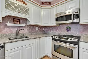 14 Hialeah, West Long Branch, NJ 07764 - Photo 17