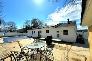 715 Vivian Dr, Toms River Township, NJ 08753 - Photo 5