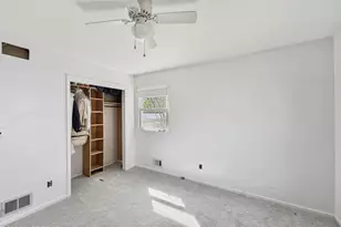 715 Vivian Dr, Toms River Township, NJ 08753 - Photo 21