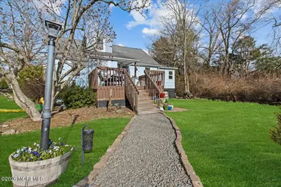 51 Smith Street, Howell Township, NJ 07731 - Photo 47