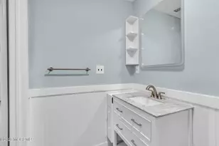 106 Frontier Way, Tinton Falls, NJ 07753 - Photo 11