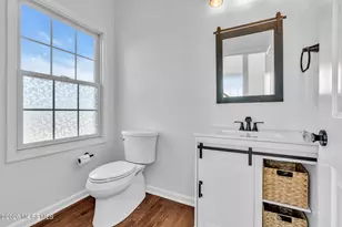 201 Gateway Ct, Union Beach, NJ 07735 - Photo 19