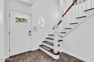 201 Gateway Ct, Union Beach, NJ 07735 - Photo 3