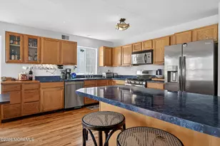 11 Huddy Ave, Highlands, NJ 07732 - Photo 11