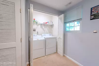 41 Abby Road, Farmingdale, NJ 07727 - Photo 9