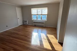 28B Garfield Park, Edison, NJ 08837 - Photo 3