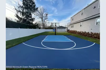 282 Berger Avenue, Oakhurst, NJ 07755 - Photo 27