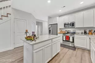 36 Aqueduct Blvd, New Egypt, NJ 08533 - Photo 9