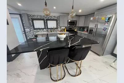 191 Delaware Avenue, Oakhurst, NJ 07755 - Photo 3