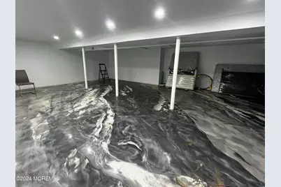 85 Locust Avenue, West Long Branch, NJ 07764 - Photo 17