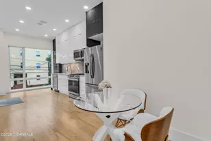 20 Van Nostrand Ave, Jersey City, NJ 07305 - Photo 5