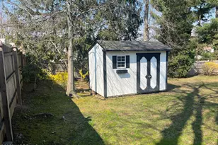 1 Blenheim Rd, Manalapan Township, NJ 07726 - Photo 5