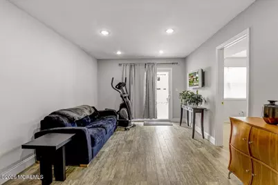 30 Dortmunder Drive, Manalapan Township, NJ 07726 - Photo 17