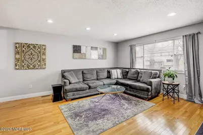 30 Dortmunder Drive, Manalapan Township, NJ 07726 - Photo 5