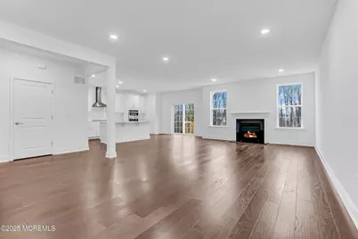 173 Woolley Court, Oakhurst, NJ 07755 - Photo 5