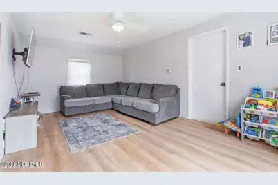 191 Brennan Concourse, Bayville, NJ 08721 - Photo 17