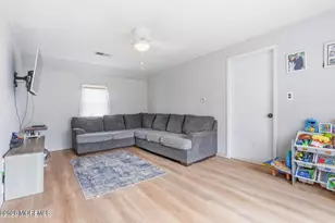 191 Brennan Concourse, Bayville, NJ 08721 - Photo 17