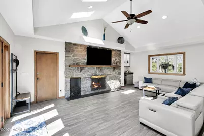 12 Crest Drive, Colts Neck Township, NJ 07722 - Photo 13