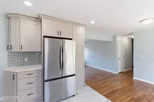 39 Blue Jay Dr, Toms River Township, NJ 08755 - Photo 13