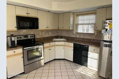 27C Benjamin Franklin Drive, Monroe Township, NJ 08831 - Photo 7