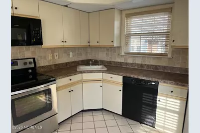 27C Benjamin Franklin Drive, Monroe Township, NJ 08831 - Photo 5