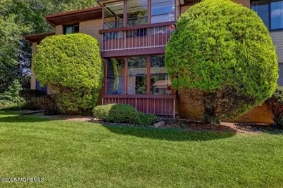 29 Meadow Green Circle #A, Manalapan Township, NJ 07726 - Photo 3