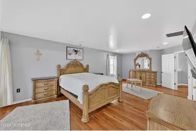 351 Wedgewood Road, Morganville, NJ 07751 - Photo 63