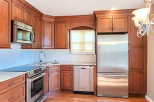 2D Aaron Burr Ct, Monroe Township, NJ 08831 - Photo 7