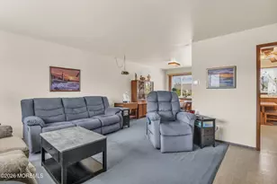 109 Crescent Dr, Brick, NJ 08724 - Photo 9