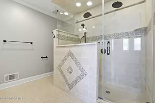 162 Impatiens Ct, Toms River Township, NJ 08753 - Photo 17