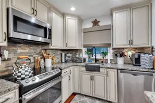 98 Constitution Blvd, Whiting, NJ 08759 - Photo 19