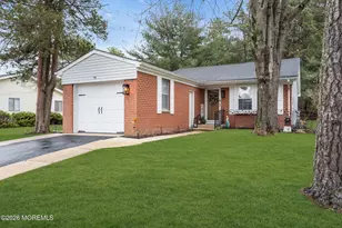 98 Constitution Blvd, Whiting, NJ 08759 - Photo 3