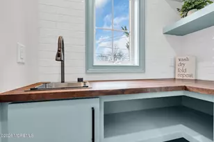 564 Michigan Ave, Brick, NJ 08724 - Photo 17