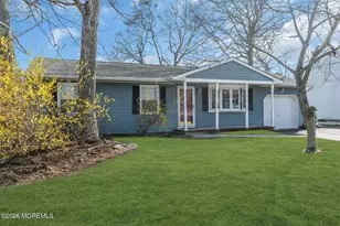 205 Hemlock Dr, Lanoka Harbor, NJ 08734 - Photo 1