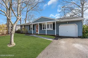 205 Hemlock Dr, Lanoka Harbor, NJ 08734 - Photo 1