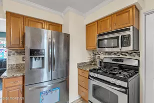 205 Hemlock Dr, Lanoka Harbor, NJ 08734 - Photo 11