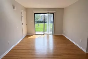 18 Ginger Ct, Eatontown, NJ 07724 - Photo 3