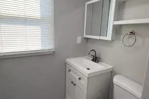 18 Ginger Ct, Eatontown, NJ 07724 - Photo 9